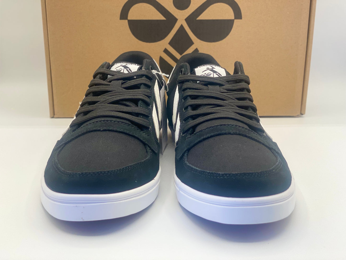 HUMMEL Bas Haut Baskets à Lacets en Noir Blanc Taille 42