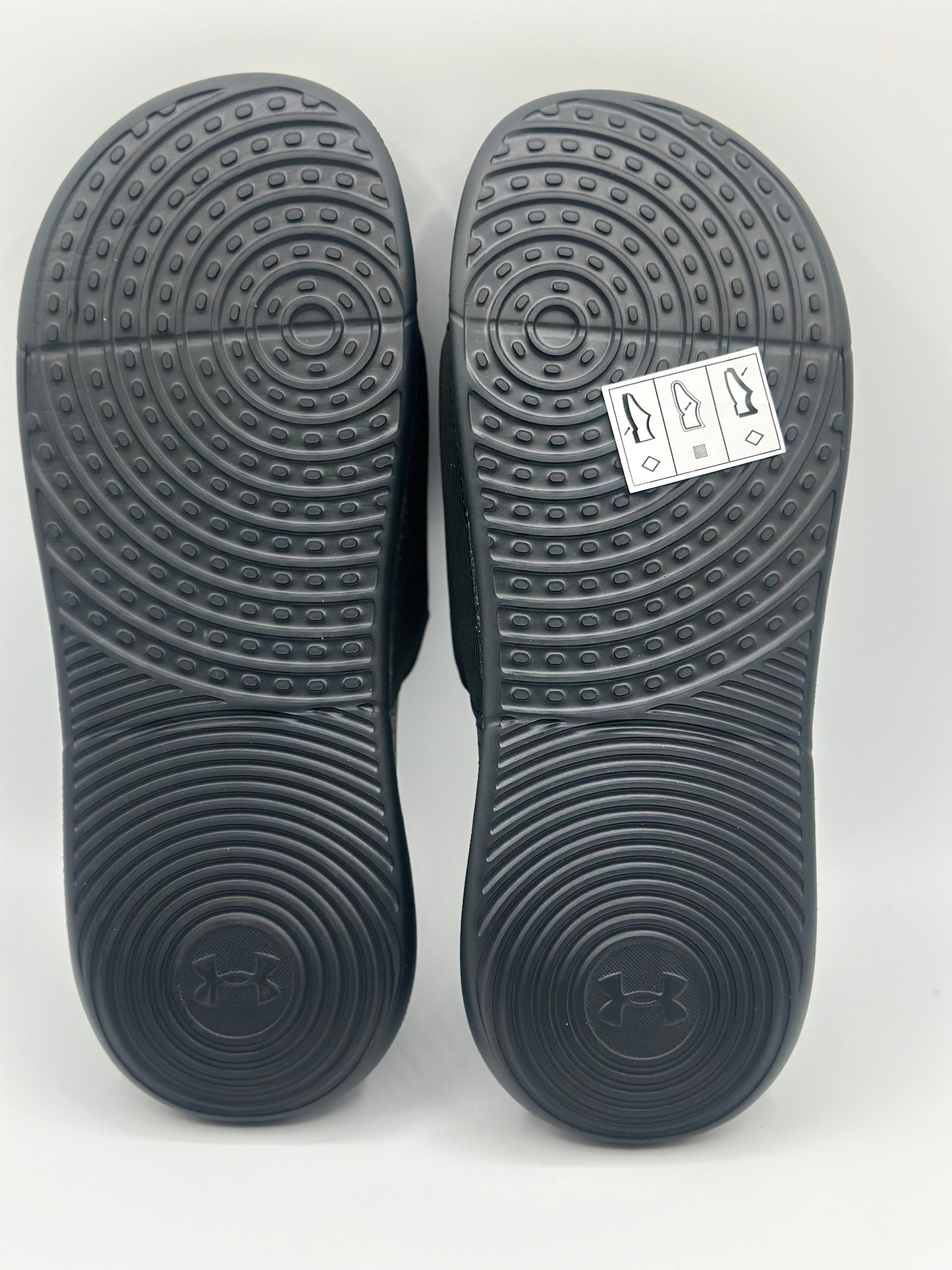 Claquettes Homme Noires - Under Armour - Tige Simili cuir - Semelle Matière synthétique taille 44