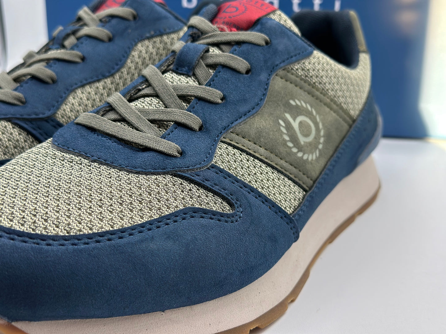 Baskets Mode bugatti Design Runner Homme