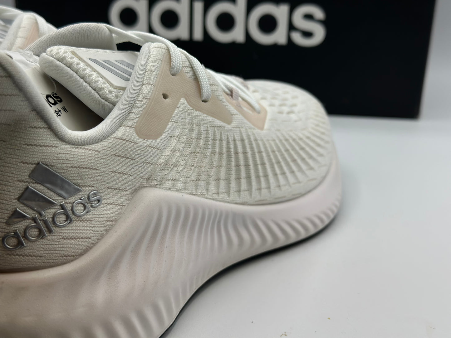 adidas Femme Alphabounce 3 W Chaussure de Course