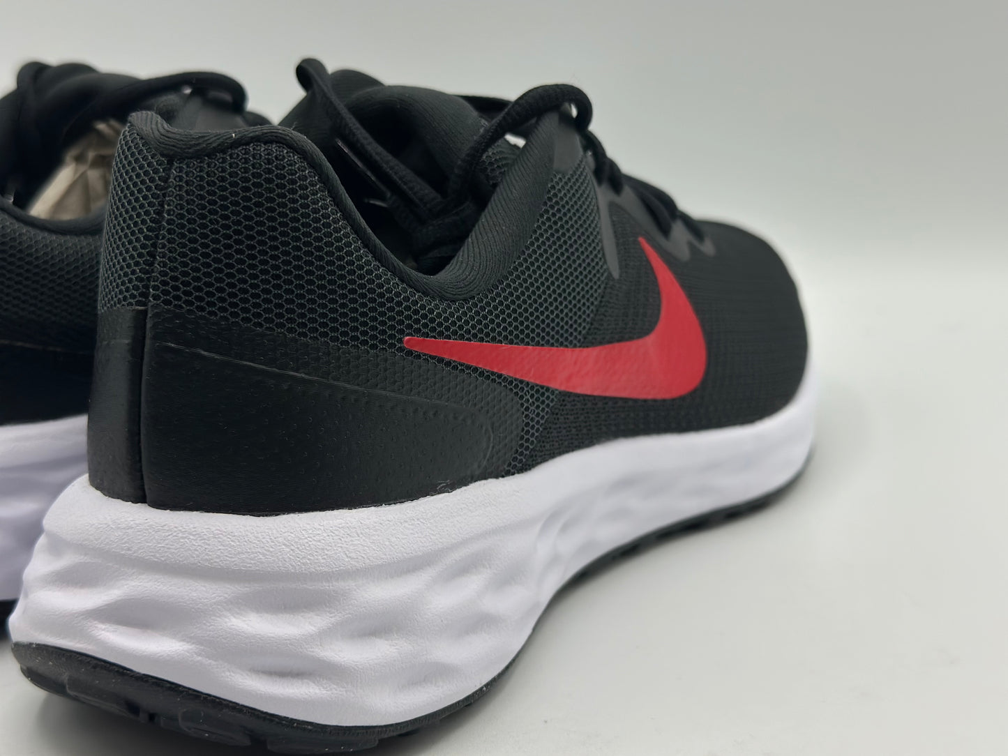 NIKE REVOLUTION 6 - Chaussures de running sur route