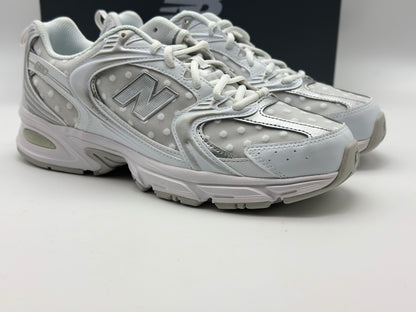 New Balance 530 Gris Argent taille 43