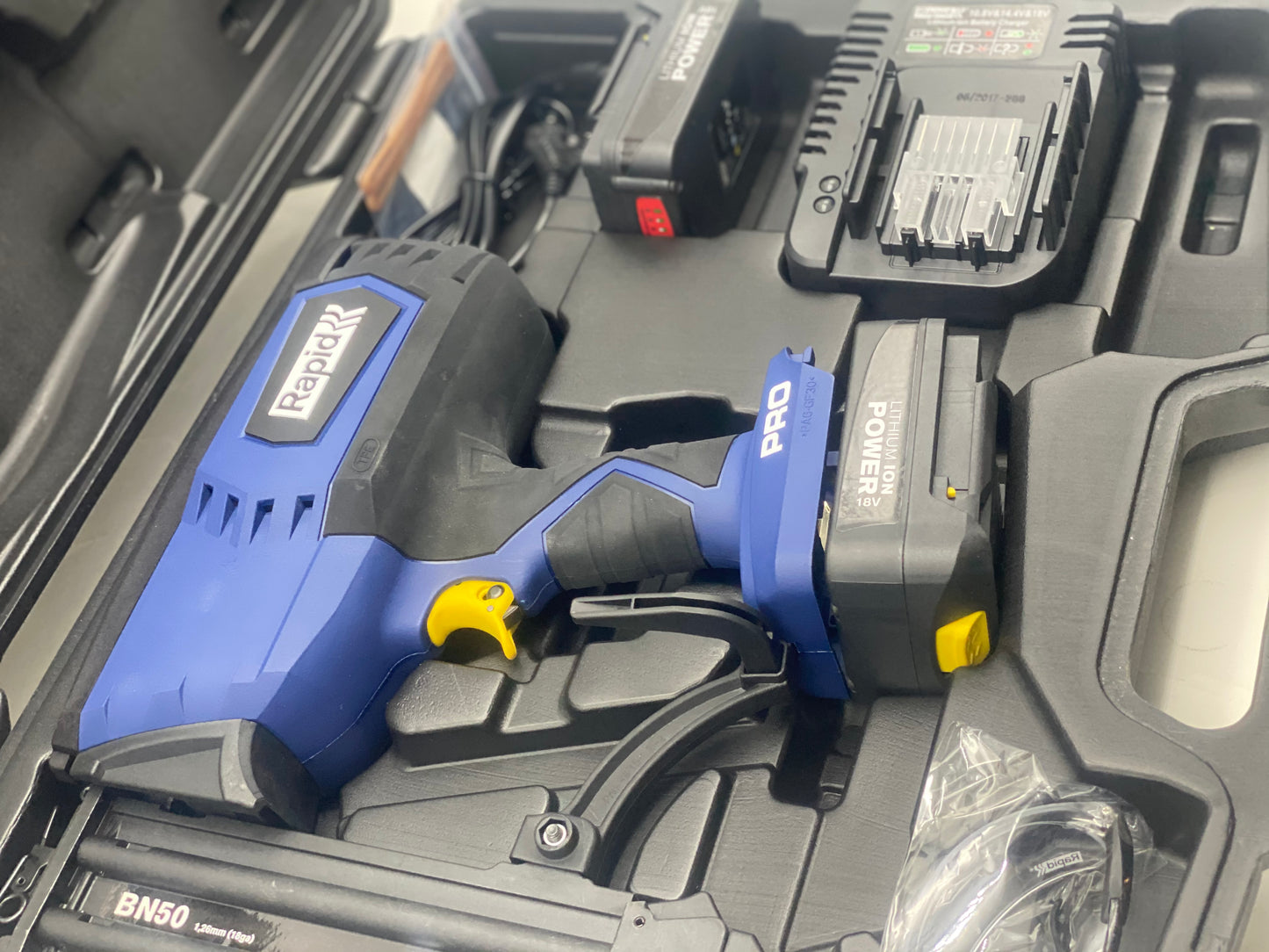 CLOUEUR PROFESSIONNEL PRO BN50 RAPID neuf