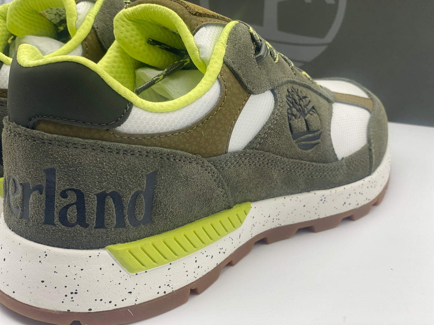 TIMBERLAND Baskets Field Trekker LF Low Hiker Light Taupe Suede With Purple