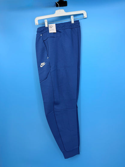 Nike Sportswear
Pantalon de survêtement - royal blue