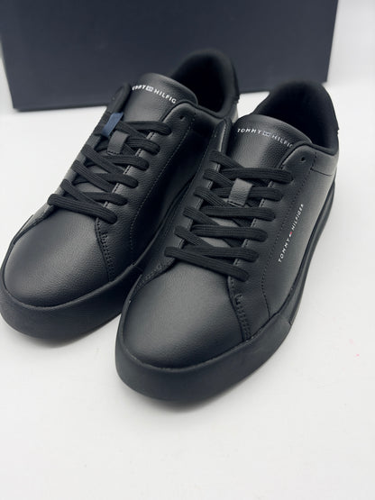 Tommy Hilfiger
TH COURT GRAIN ESS - Baskets basses - black