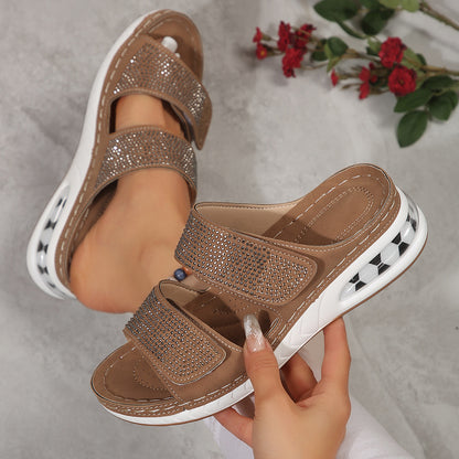 Sandales "Sparkle-Step" à Coussin d'Air – Strass Élégants & Semelle Compensée
