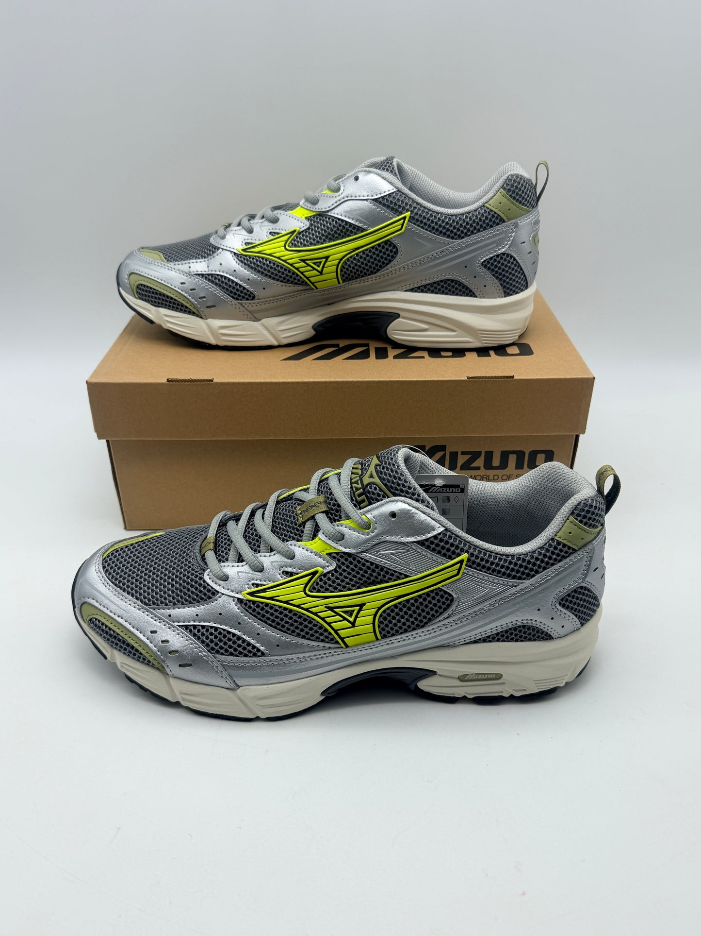 Baskets mizuno Unisex sportstyle
MXR SPORT