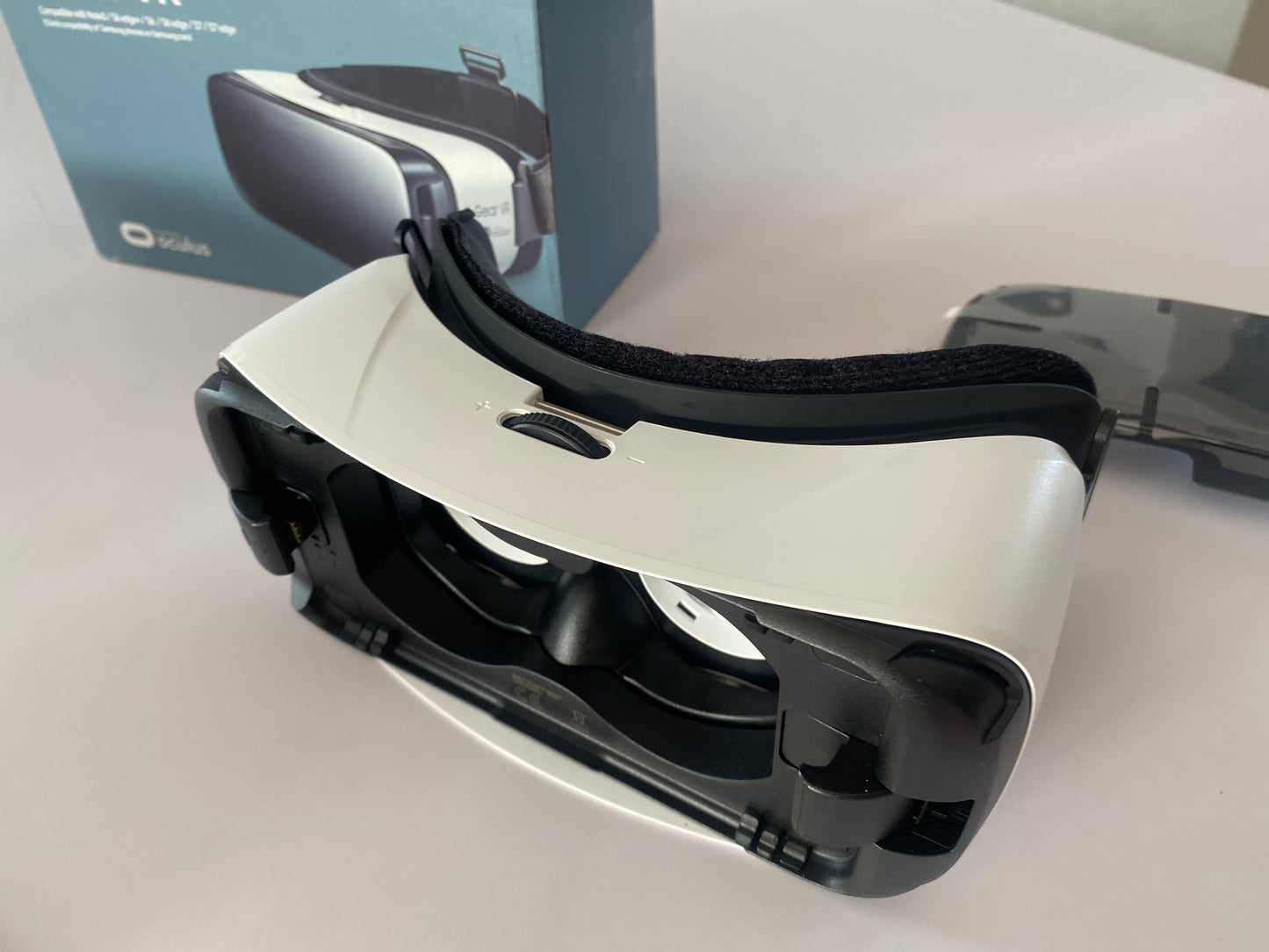 Samsung Gear VR casque de réalité virtuelle blanc givre pour Galaxy S6, S6 edge, S6 edge+, S7, S7 ed neuf