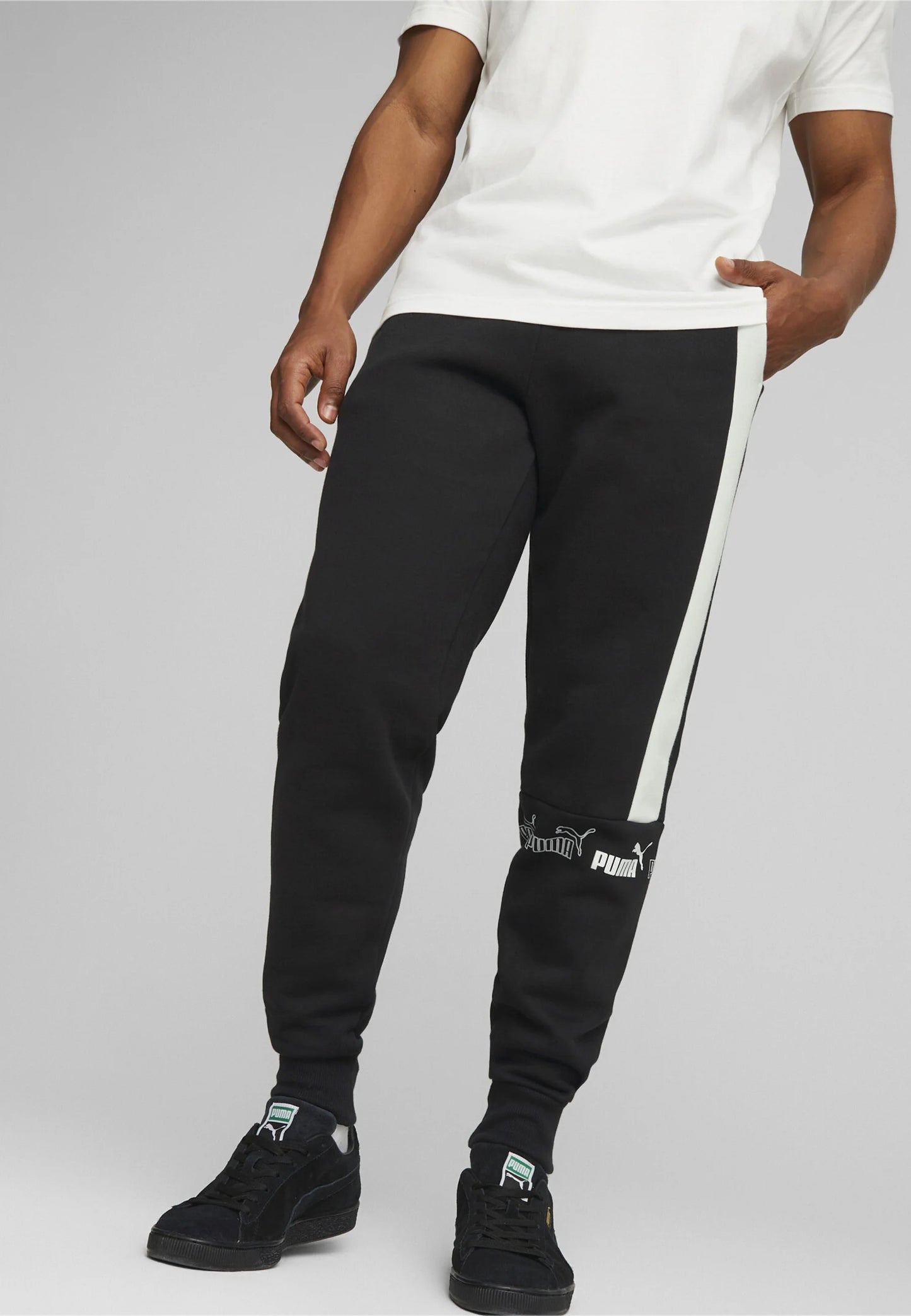 Puma
AROUND THE BLOCK - Pantalon de survêtement - black white