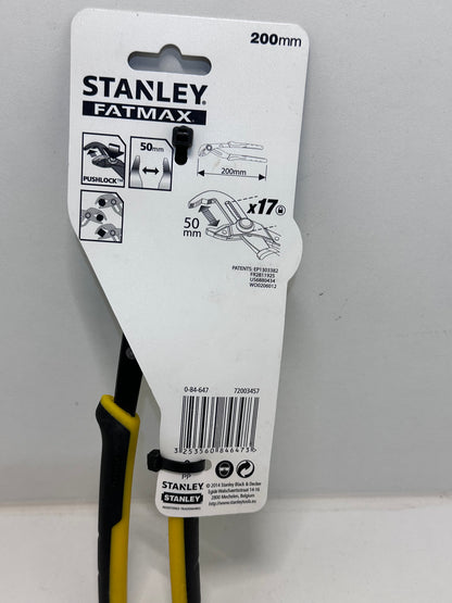 STANLEY 0-84-647 - Pince Multiprise À Verrouillage Gamme FATMAX - Mâchoire Renforcée Par Induction - Bouton Pushlock 17 Positions - Poignée Bi Matière - Finition Black Chrome - Normes Iso/Din 8976.