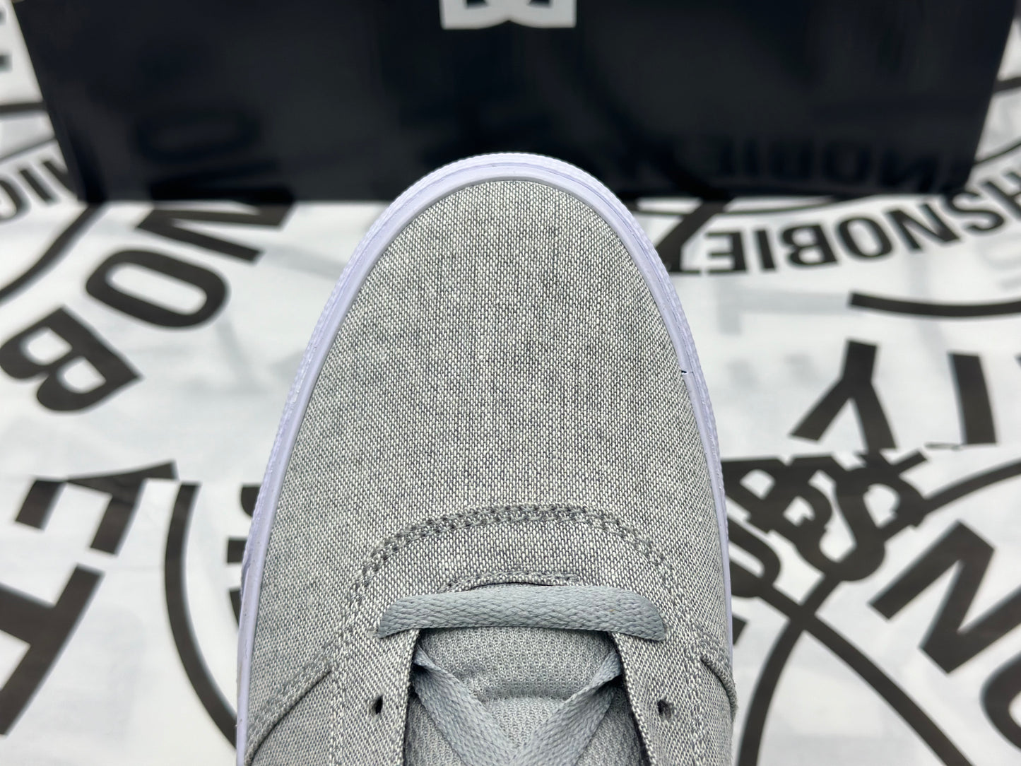 BASKETS POUR HOMME D&C neuves tailles 43