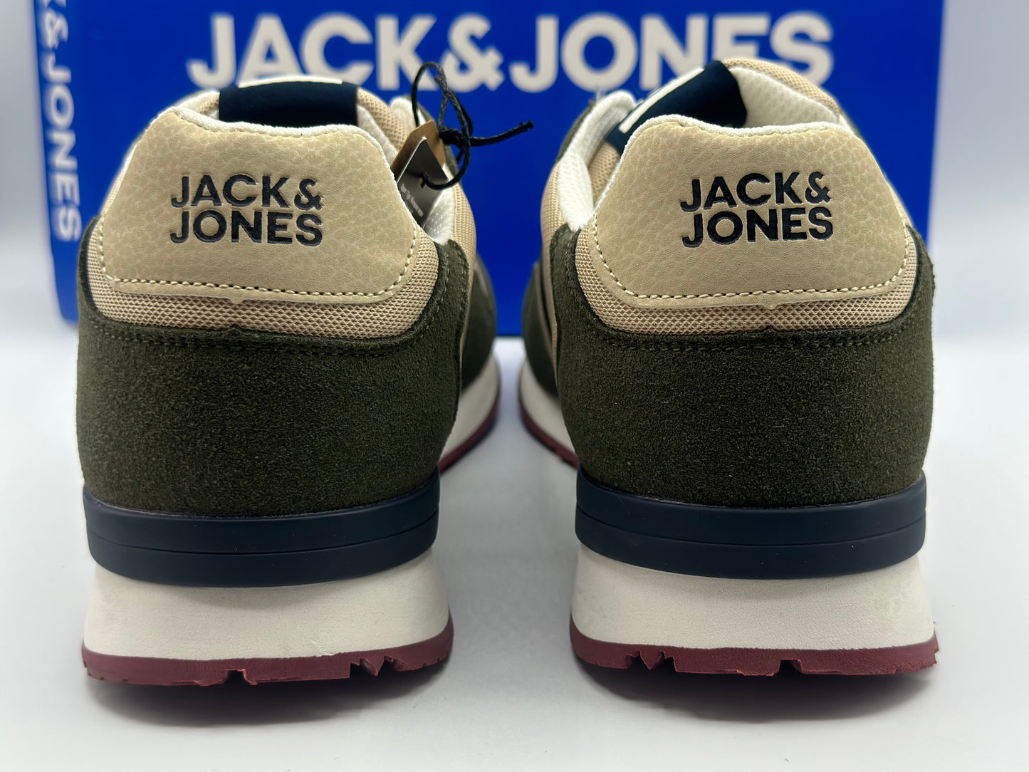 Chaussures baskets jack&jones pour homme neuves taille 44