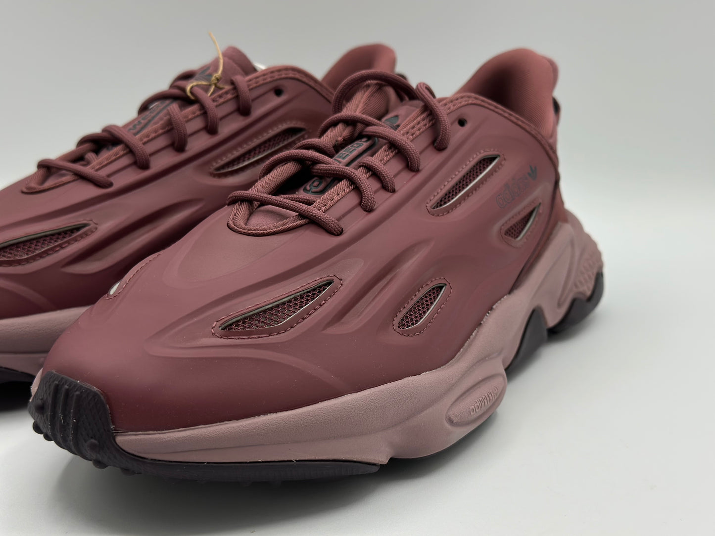 ADIDAS ORIGINALS
Baskets Ozweego Celox GX1864 Quiet Crimson Wonder Oxide Core Black