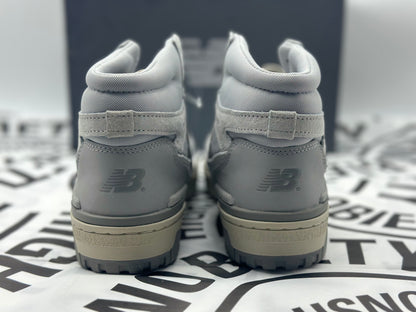 Homme new balance 650 chaussures neuves tailles 42