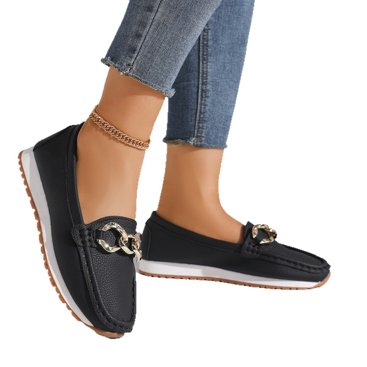 Mocassins "Soft-Chain" – Cuir Souple, Détail Chaîne Dorée & Confort "Nuage"
Le luxe décontracté au service de vos pieds