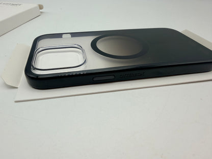 Otterbox Serie Clear coque avec MagSafe, Coque pour iPhone 14 Pro Max, Antichoc, Anti Chute, très Fine, supporte 2 x Plus de Chutes Que la Norme Militaire, Obsidian