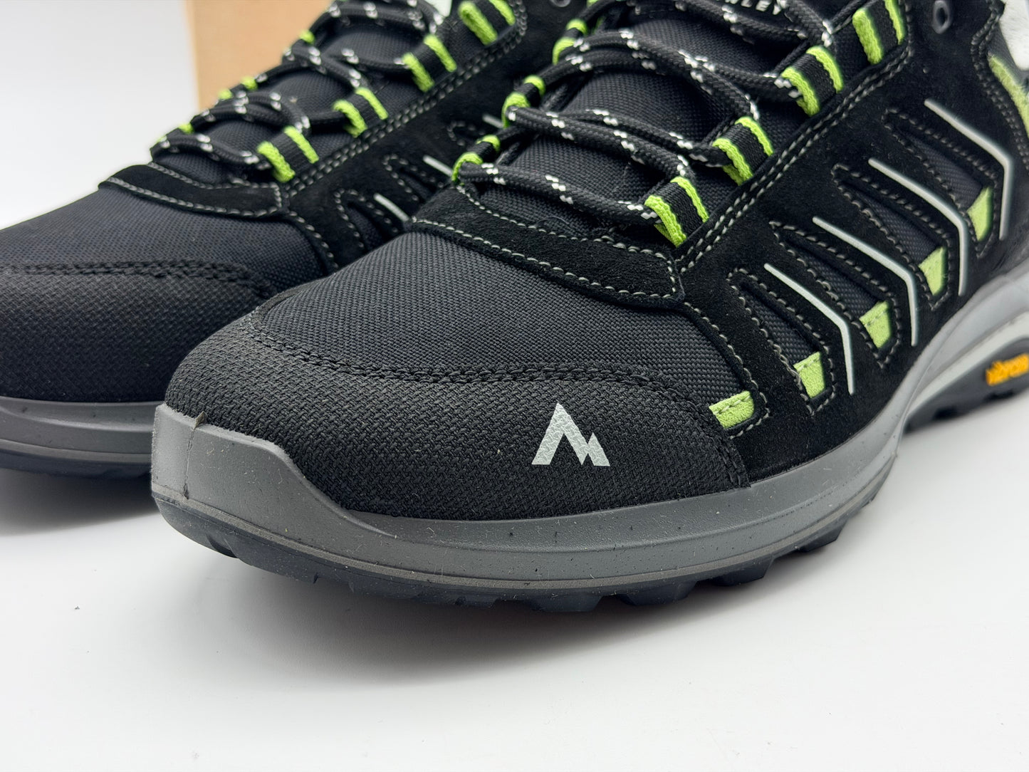 McKINLEY
UNISEX TREKKINGSCHUHE MAGMUS AQX