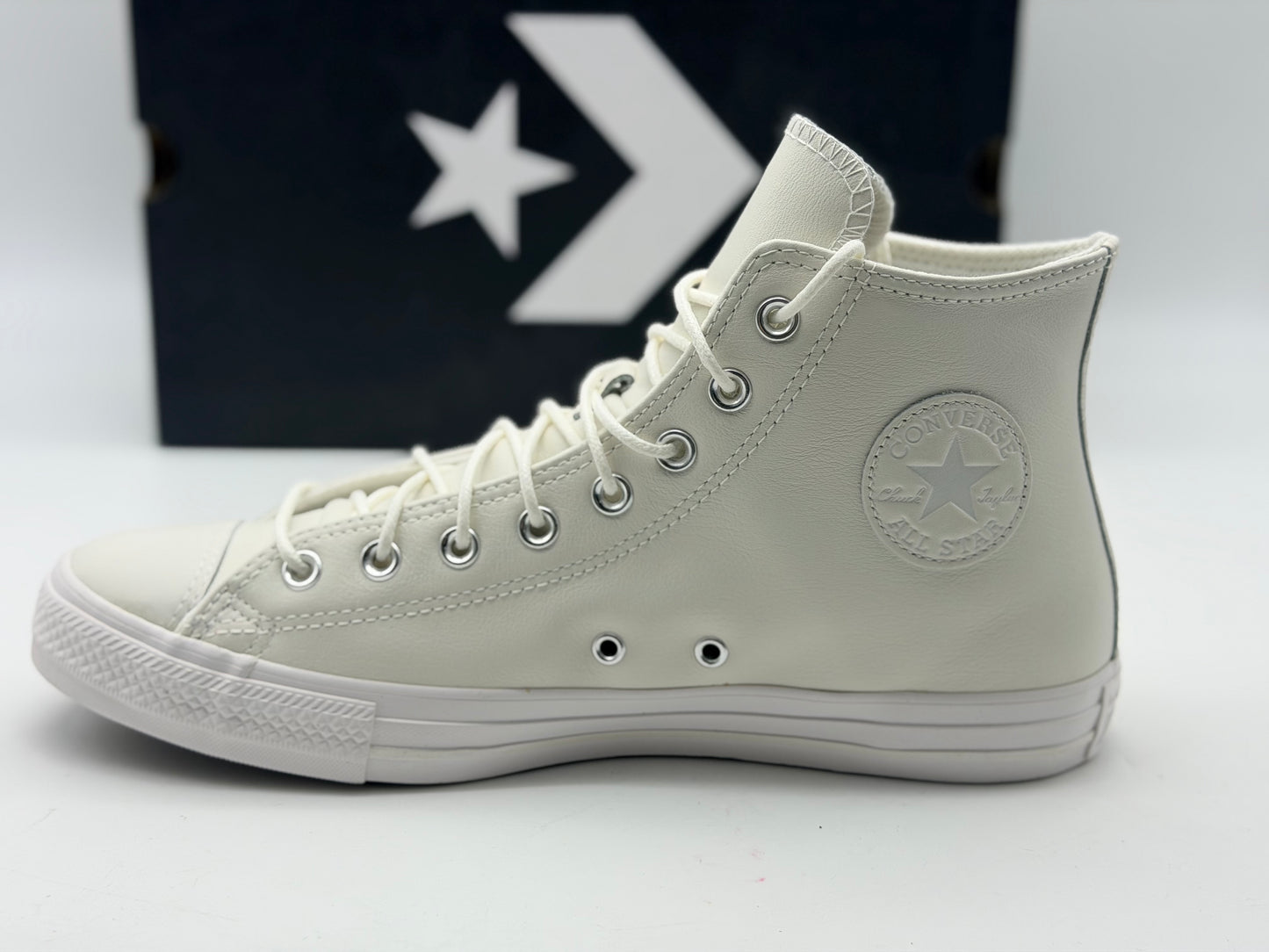 Converse
Chuck Taylor All Star Hi Vintage Blanc