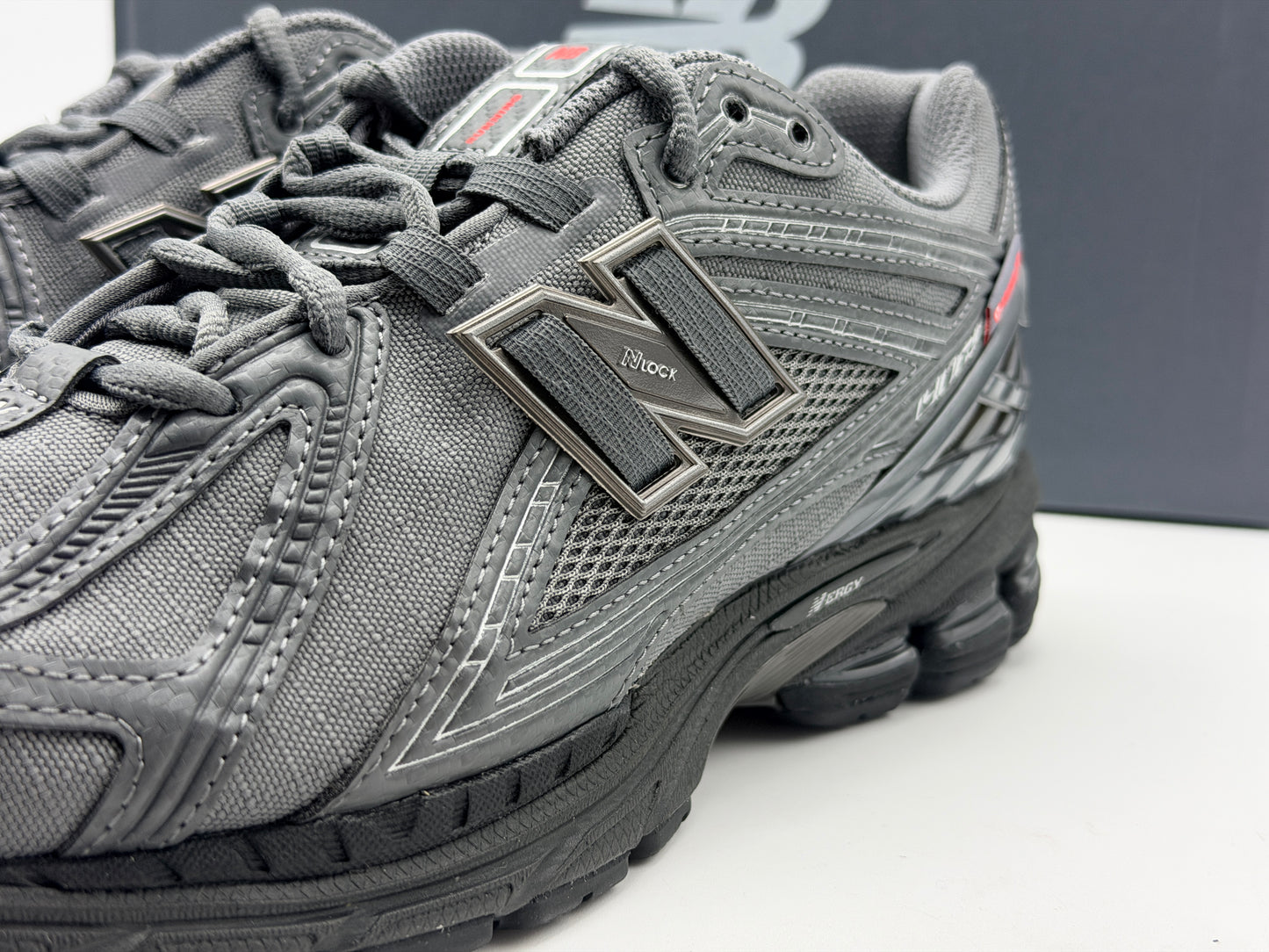NEW BALANCE
Baskets 1906R U1906ROF Castlerock