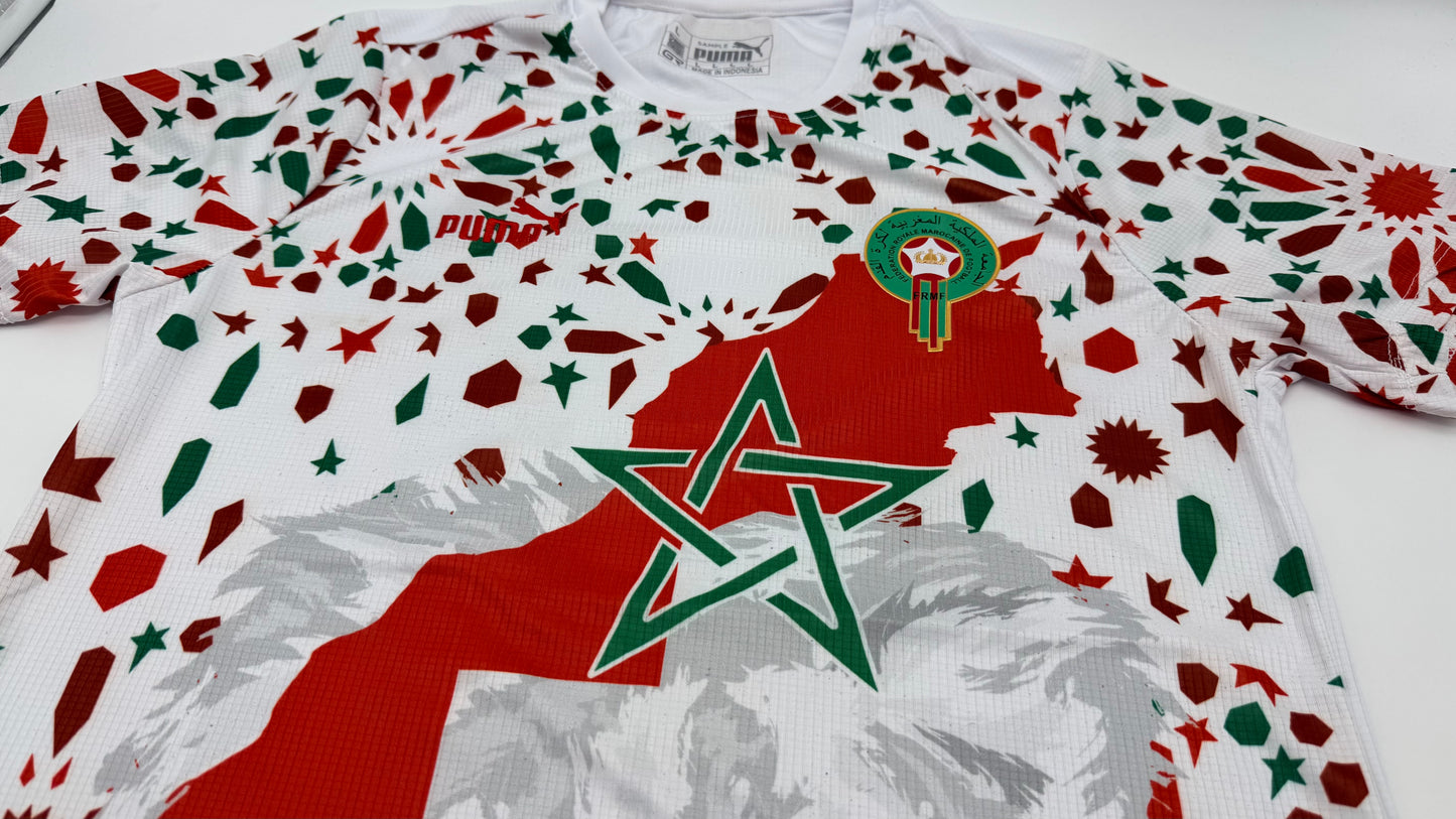 Maillot puma rouge et blanc Maroc taille L (taille petit (s) )