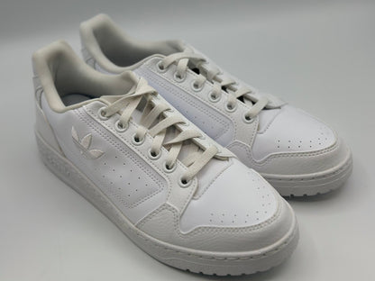 ADIDAS 
Footwear White / Footwear White / Grey One