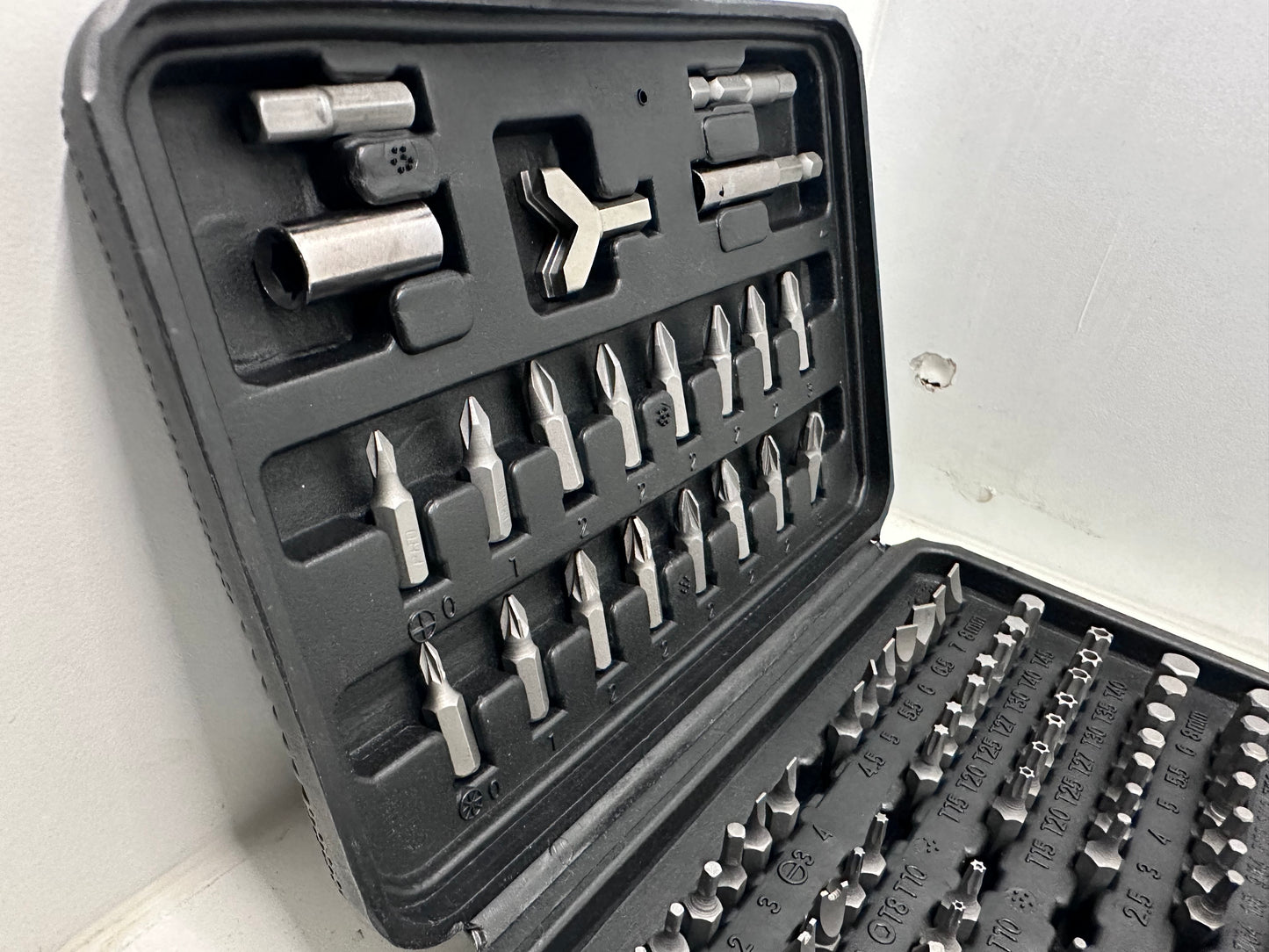 100 EMBOUTS INTROUVABLES de sécurité ￼