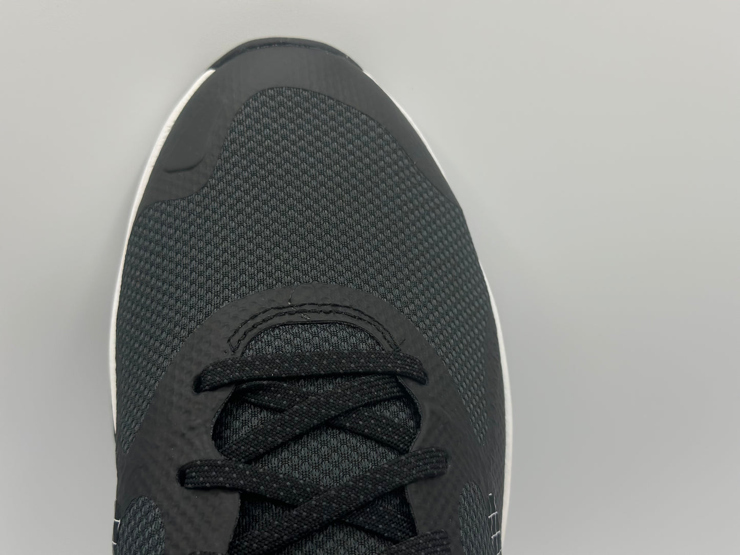 Baskets NIKE TR Noir - Homme/Adulte neuves et authentique taille 42/ 42,5