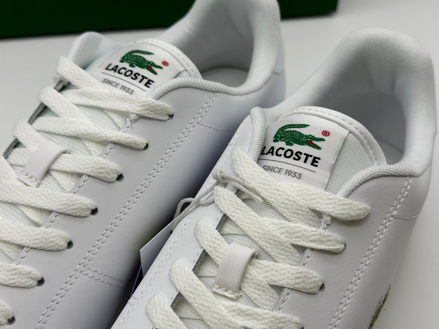 Sneakers Carnaby Cup homme en cuir
Sneakers - Blanc - Lacoste - Homme