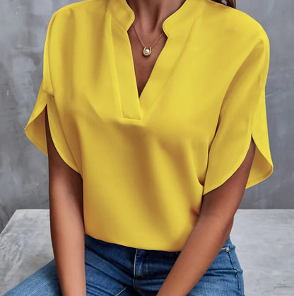 Blouse "Silk-Mist" en Mousseline – Col en V & Coupe Fluide Élégante