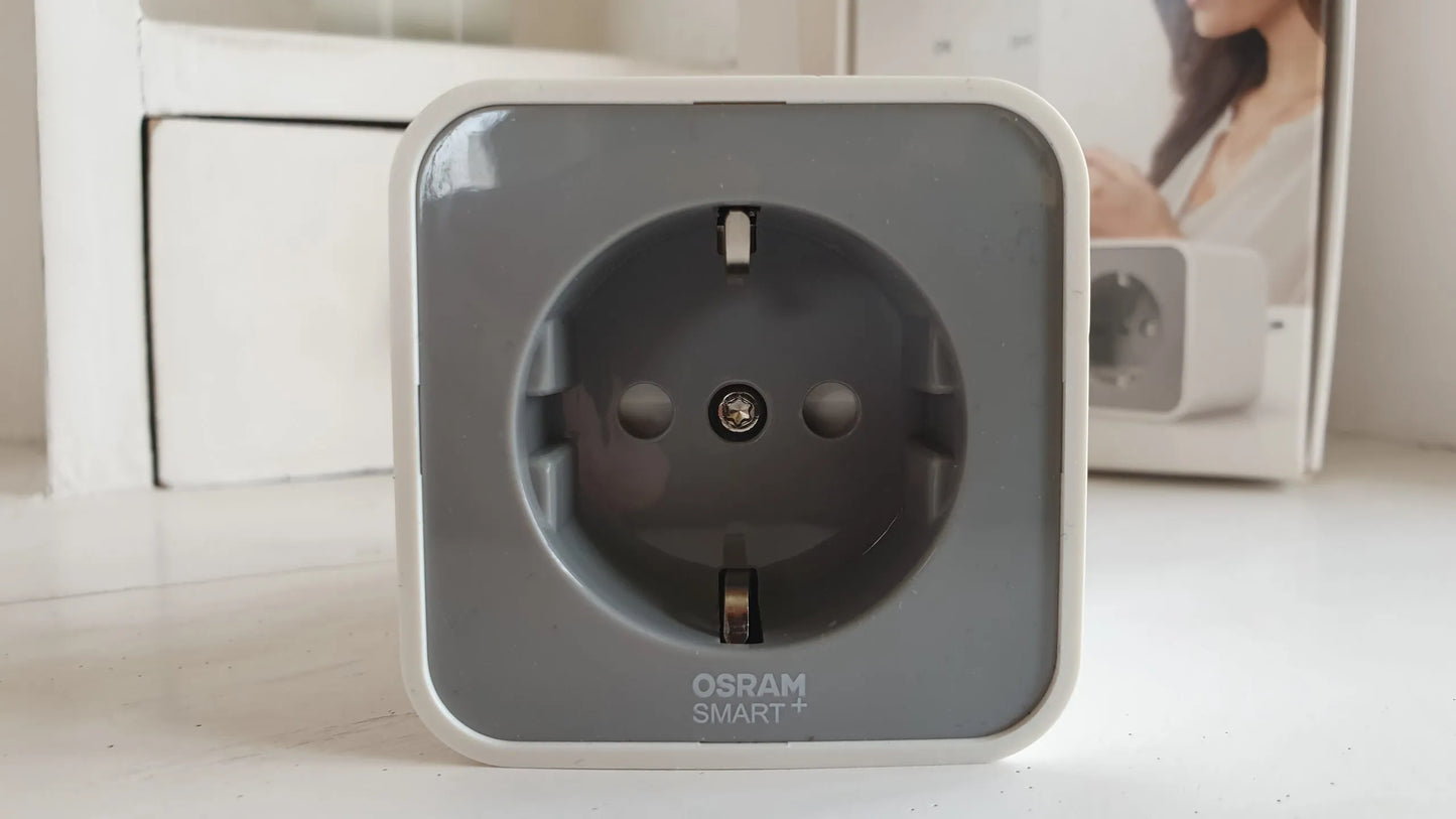 OSRAM SMART+ Prise Electrique Connectée - Smart+ Plug Compatible: Zigbee / Amazon Echo / Smart+ / Samsung Smart Things
