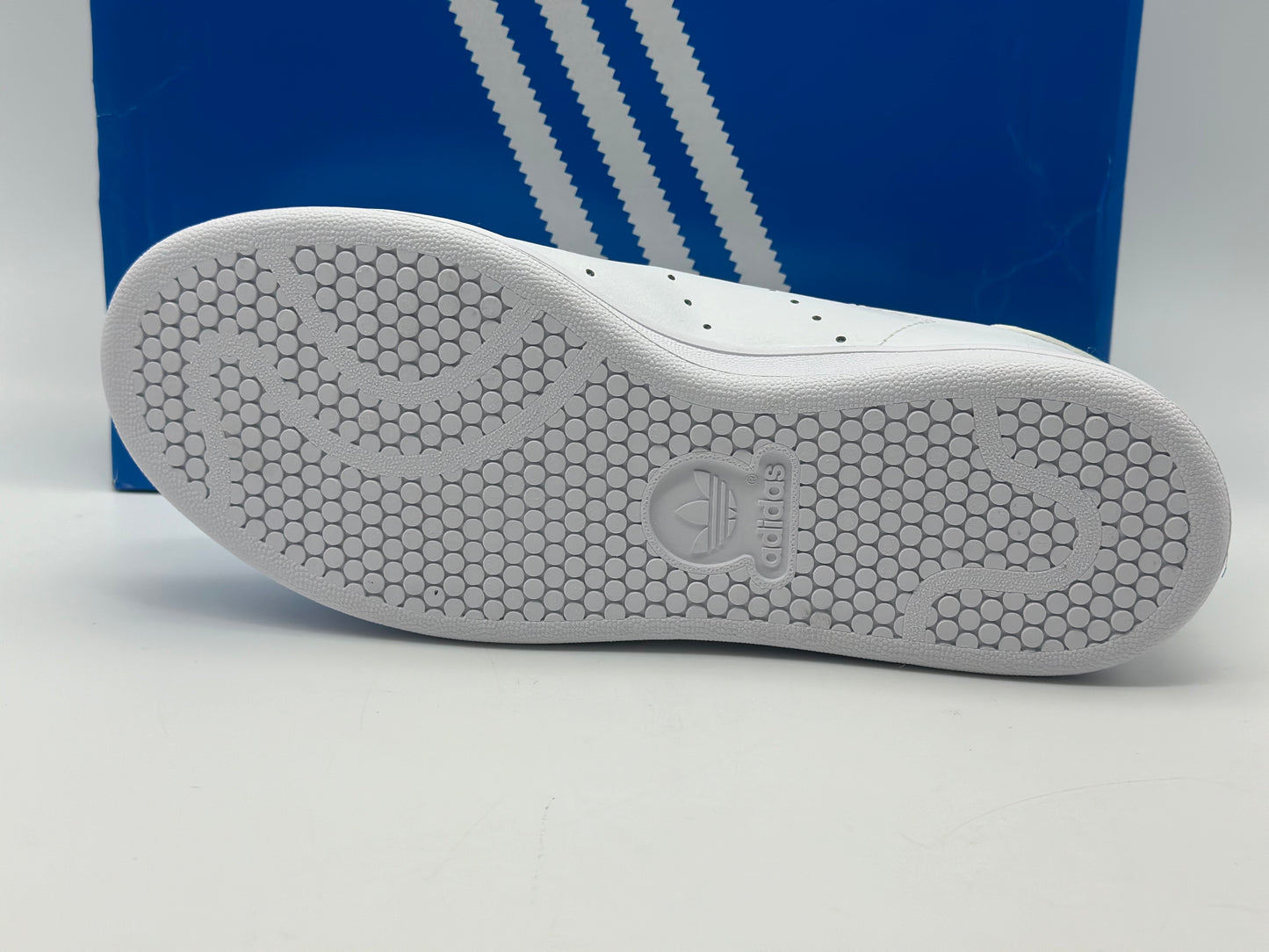 adidas Originals Mixte Stan Smith Baskets Basses neuves et authentique taille 37 1/3, 38 2/3, et 40