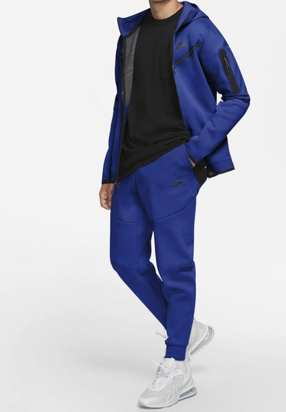 Nike Sportswear
Pantalon de survêtement - royal blue