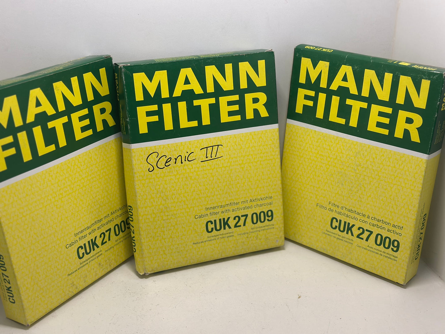 MANN-FILTER CUK 27 009 Filtre d'habitacle
Filtre à charbon actif, 263 mm x 195 mm x 38 mm Renault, Opel, fiât, Nissan, VAUXHALL