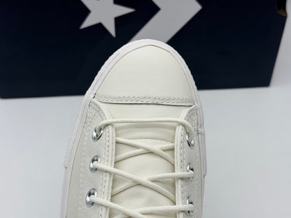 Converse
Chuck Taylor All Star Hi Vintage Blanc