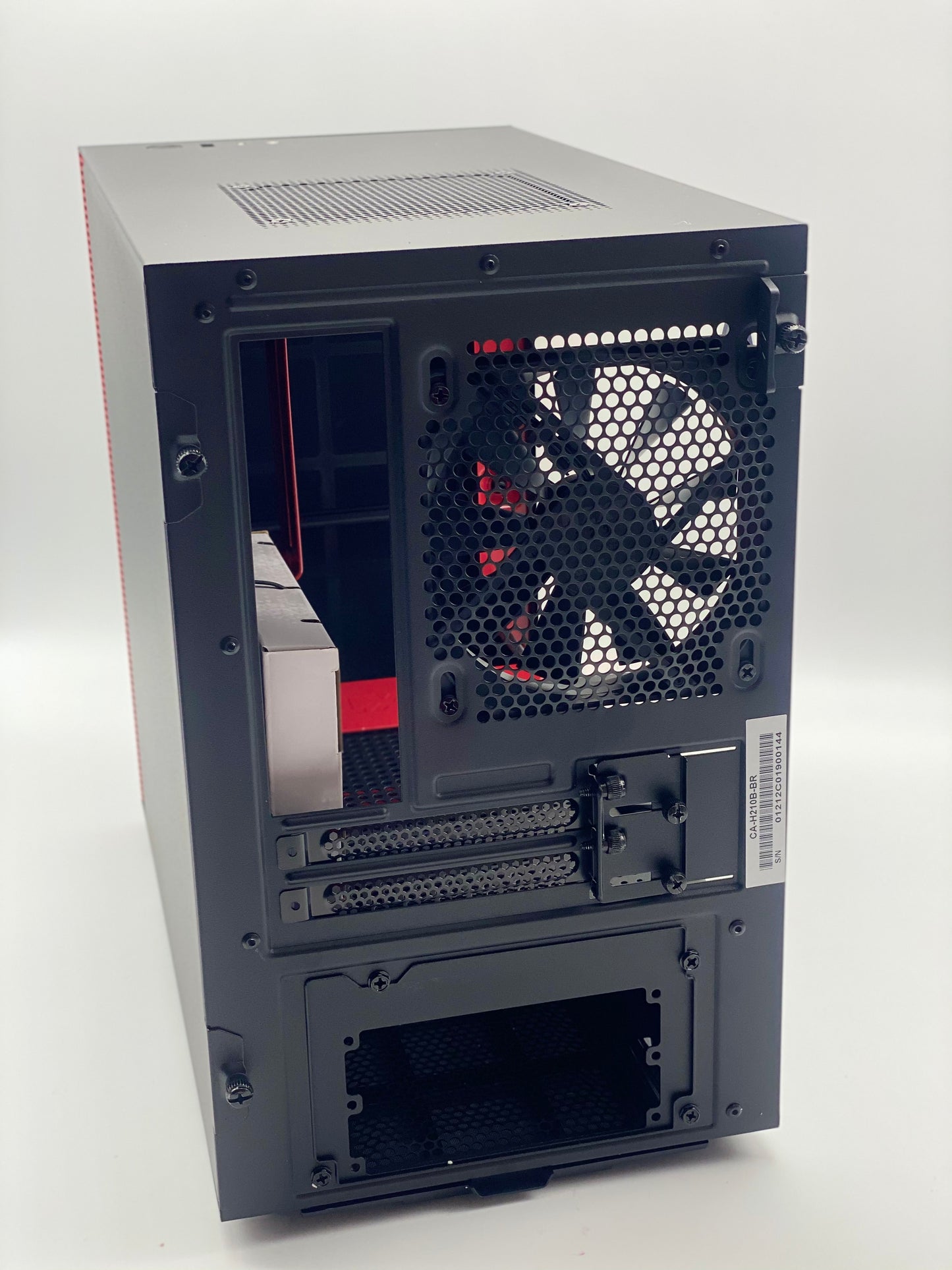 Boîtier PC Gaming Mini-ITX - Port I/O USB Type-C en Façade - Panneau Latéral en Verre Trempé neuf