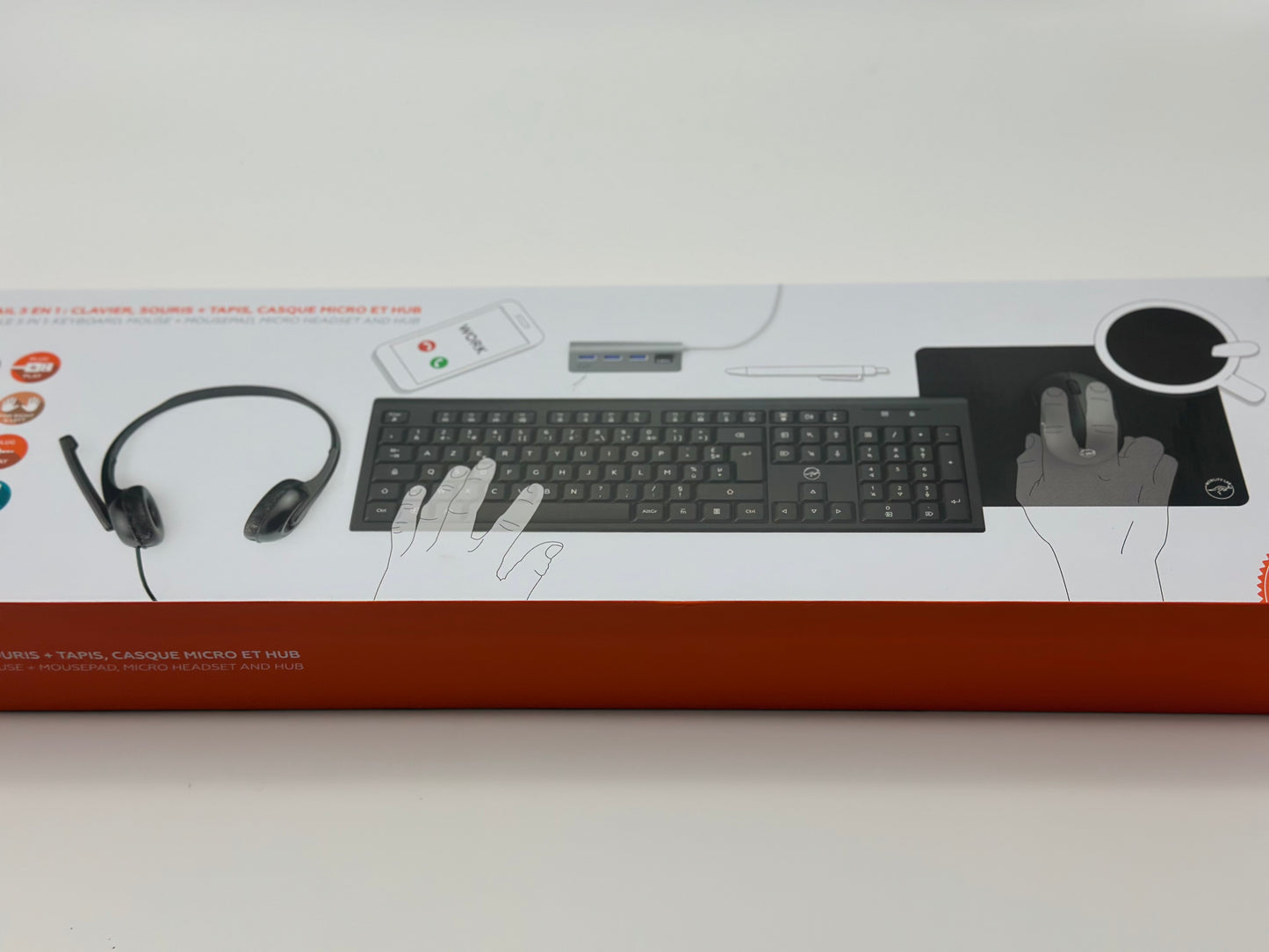 Pack Clavier AZERTY sans Fil, Souris, Tapis de Souris, HUB 4 Ports USB, Casque-Micro