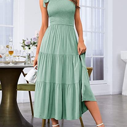Robe "Ethereal-One" – Coupe Asymétrique à une Épaule, Bustier Smocké & Ourlet Plissé