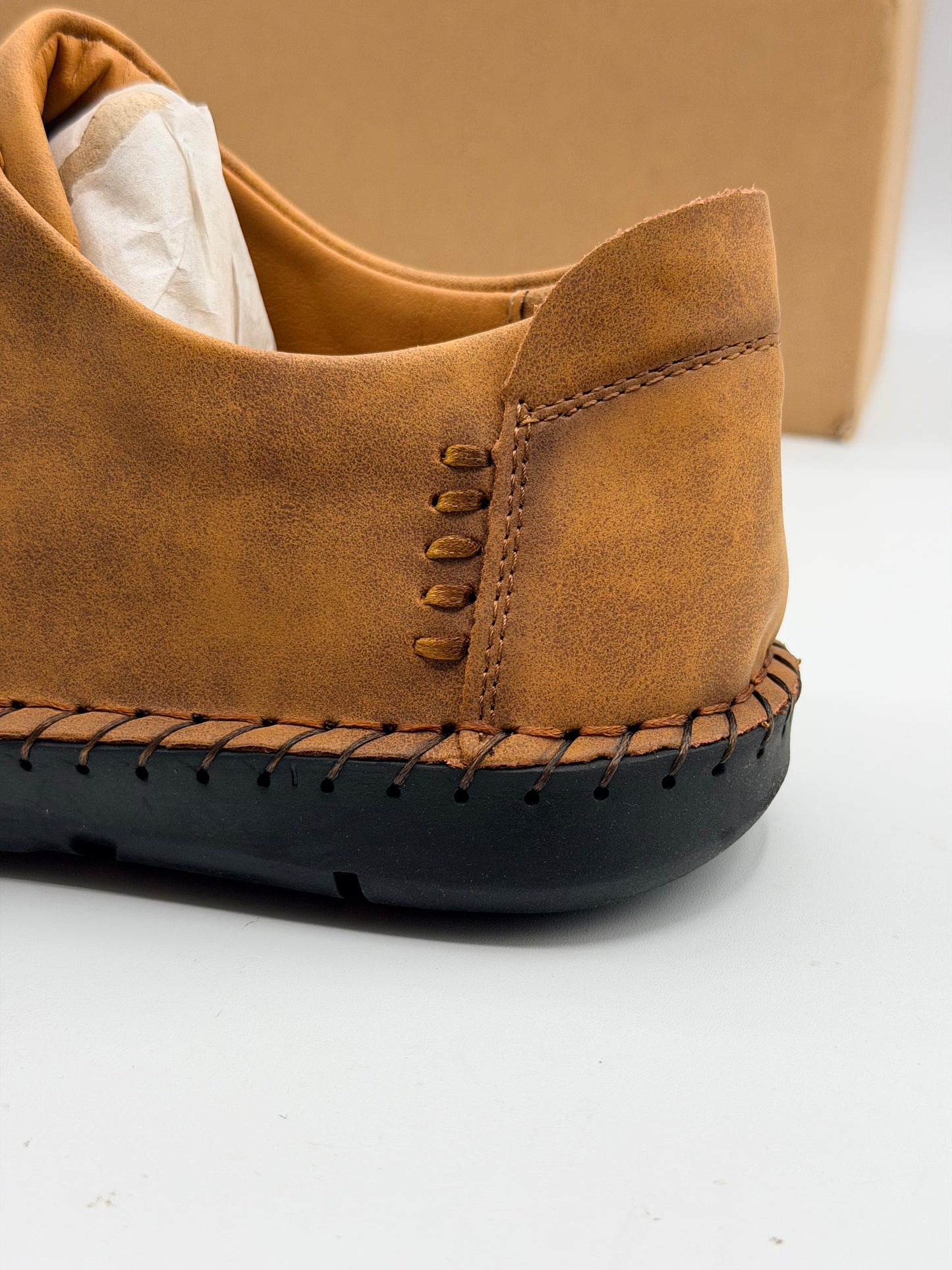 Chaussures en cuir décontractées pour hommes Mocassins athlétiques légers Chaussures à enfiler à la mode