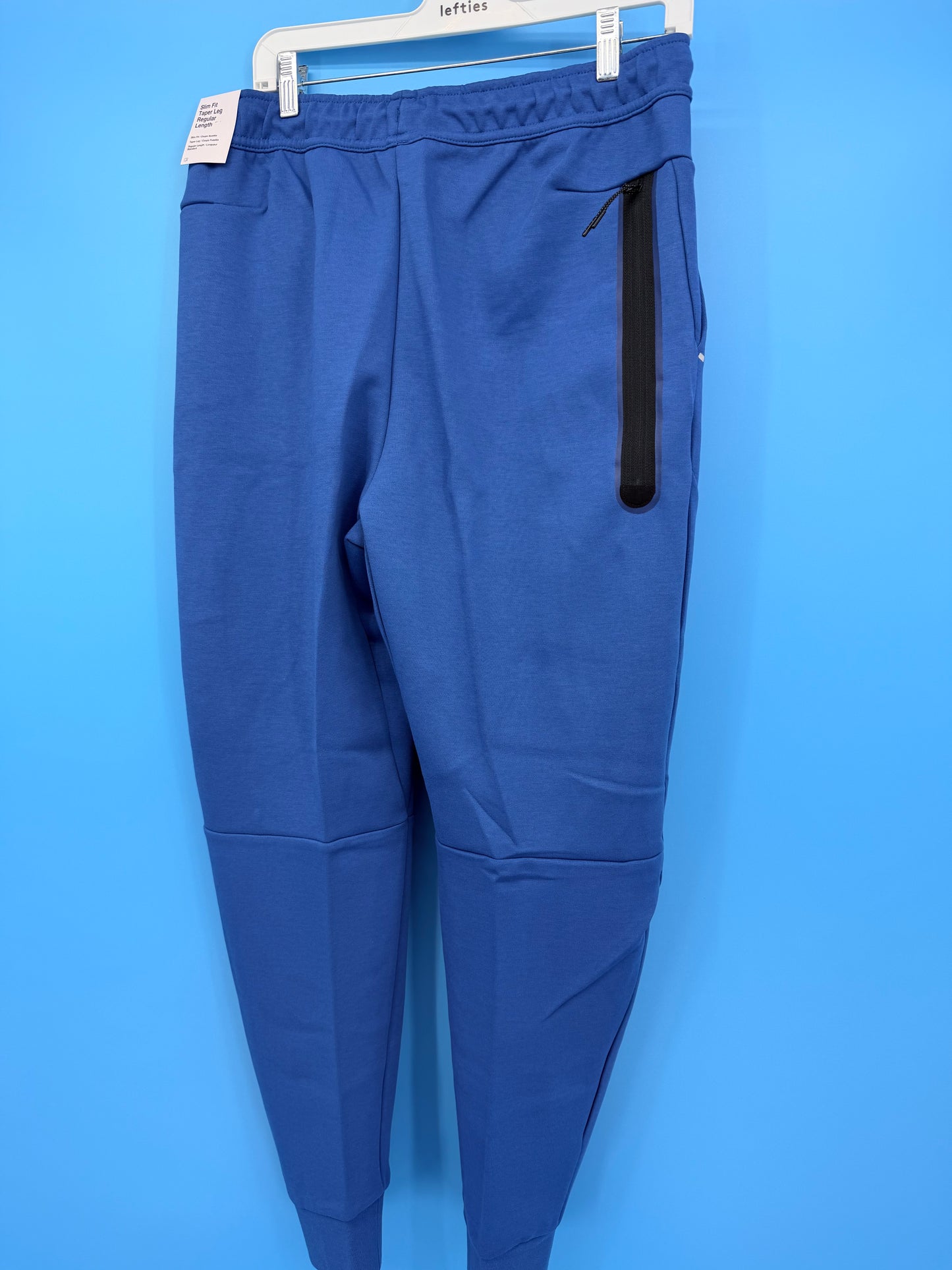Nike Sportswear
Pantalon de survêtement - royal blue