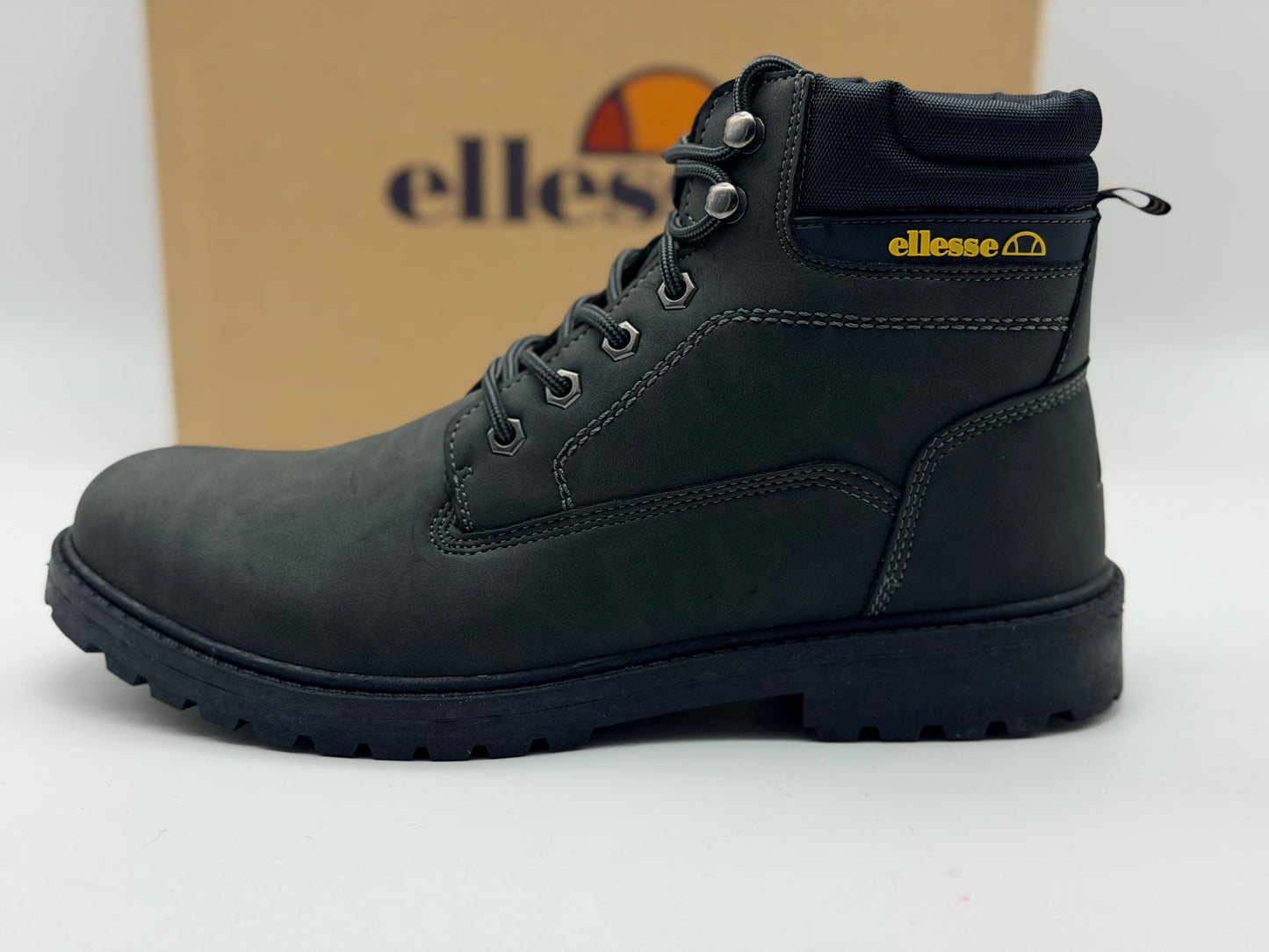 Bottines NOIR Homme motif Uni Lacets ELLESSE