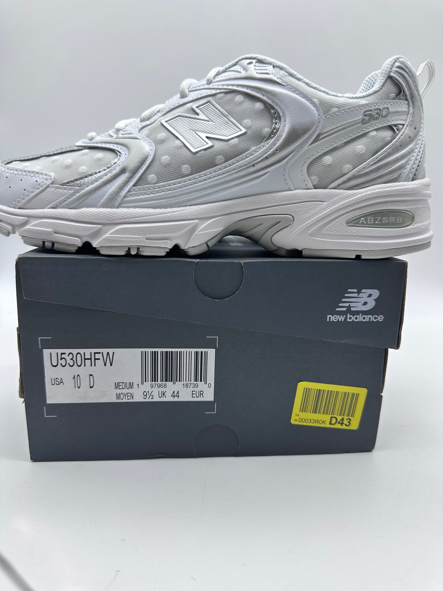 New Balance 530 Gris Argent taille 43