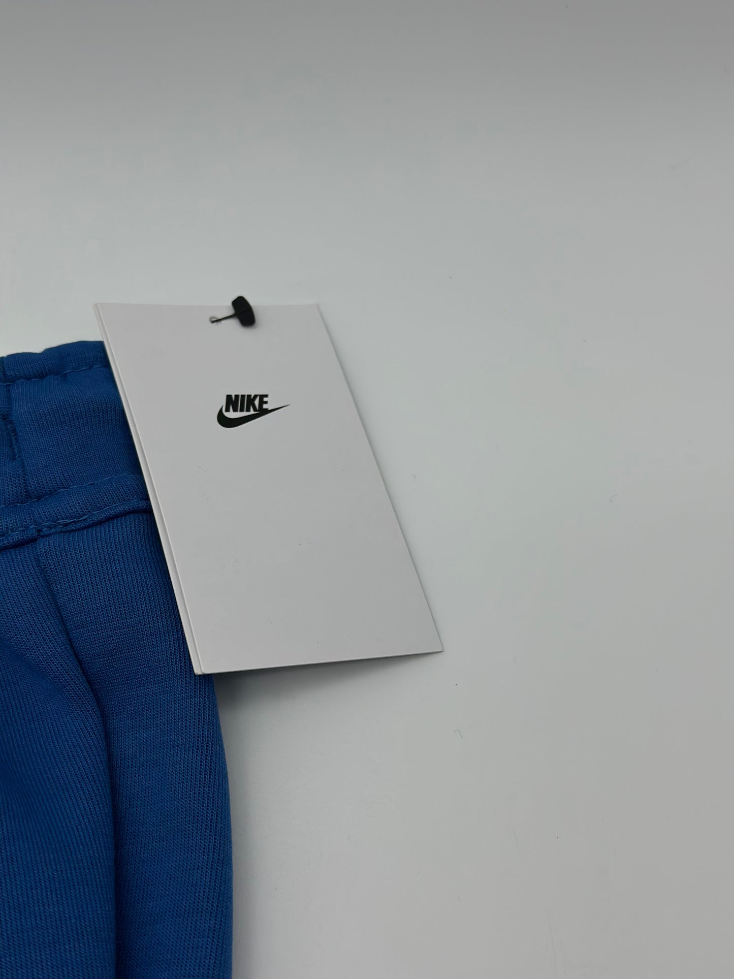 Nike Sportswear
Pantalon de survêtement - royal blue