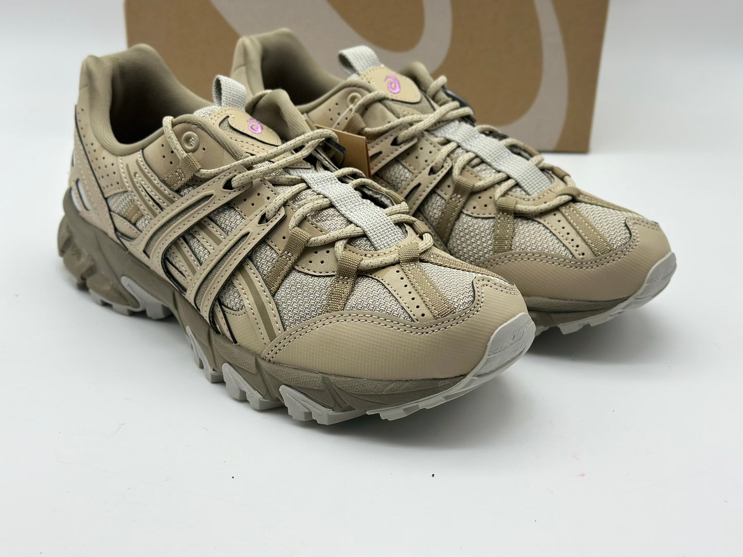 Baskets asics SportStyle
GEL-SONOMA UNISEX - Baskets basses