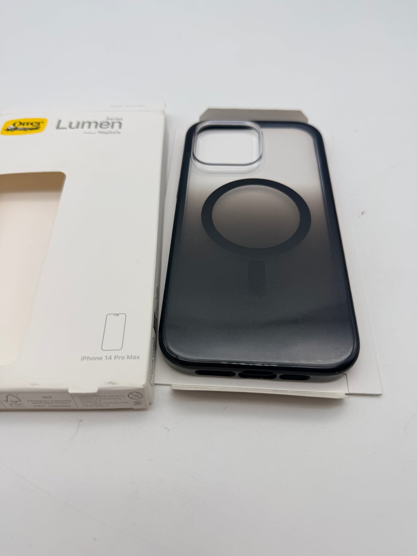 Otterbox Serie Clear coque avec MagSafe, Coque pour iPhone 14 Pro Max, Antichoc, Anti Chute, très Fine, supporte 2 x Plus de Chutes Que la Norme Militaire, Obsidian