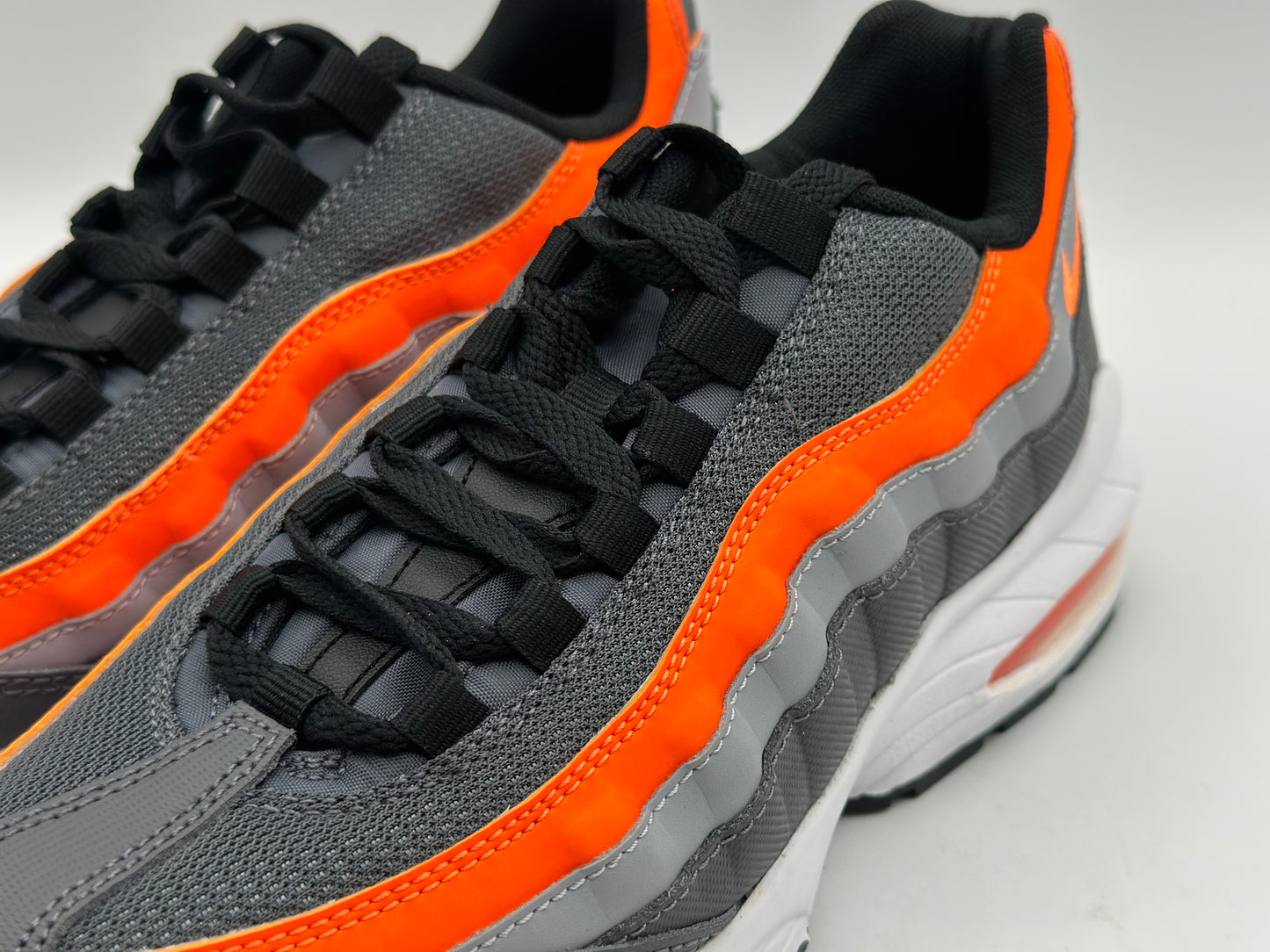 Nike Air Max 95 taille 38,5
