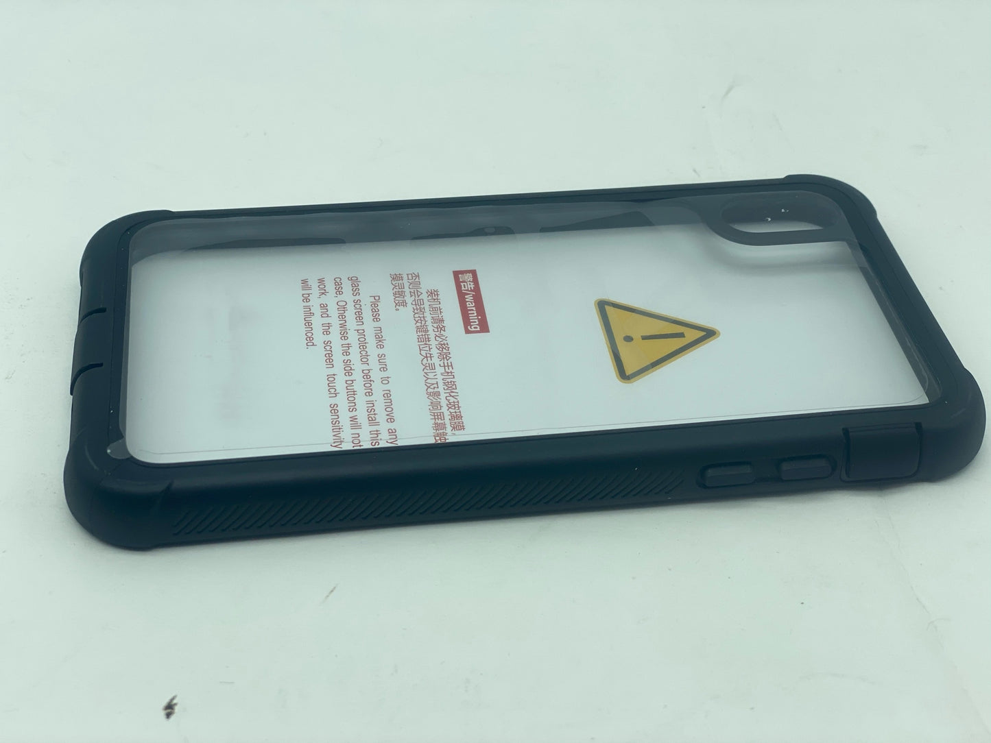 Coque iPhone XR- XS neuves anti choc anti poussières ultra résistantes