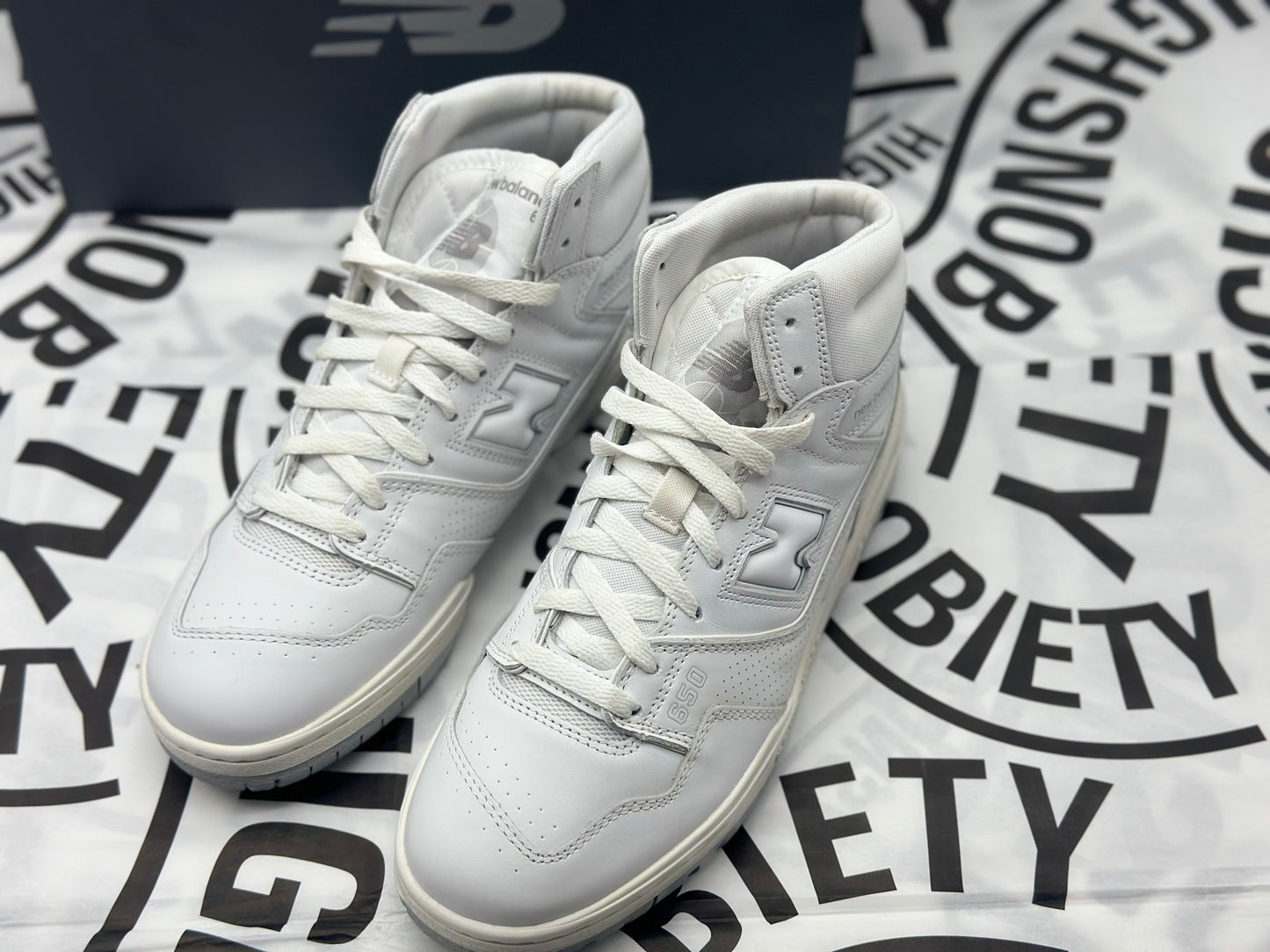 New balance Homme 650 chaussures tailles 42