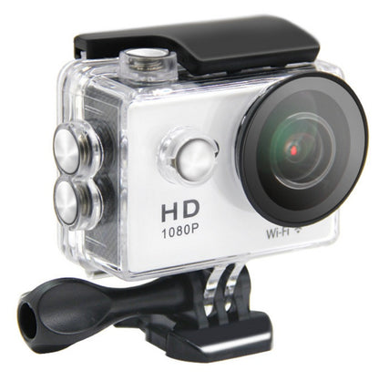 Caméra d'Action "Pro-Adventure 1080p" – Étanche 30m, Grand Angle & Kit Accessoires Inclus
Capturez l'adrénaline en Haute Définition
