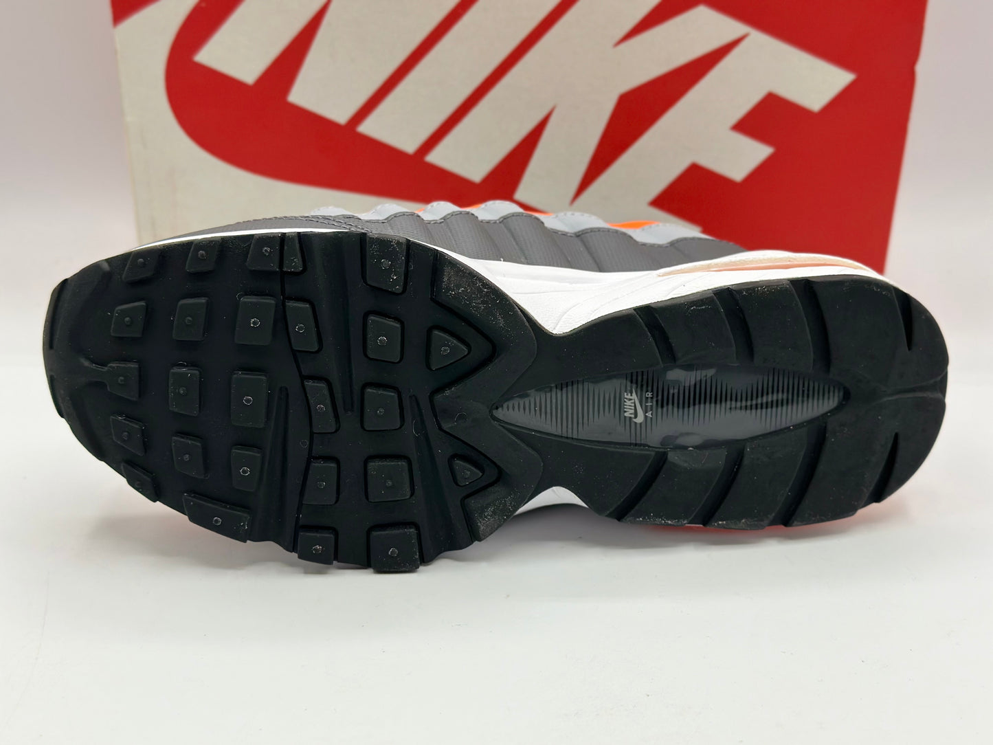Nike Air Max 95 taille 38,5